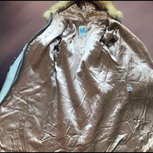 Vintage Inuit Parka Styles North - Picture 5 of 5